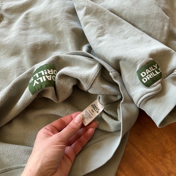 Daily Drills Oversized Henley Top and Joggers with Buttons - Picture 3 of 14